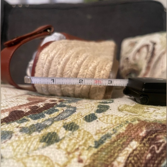 Vionic wedge NEW - Picture 6 of 7